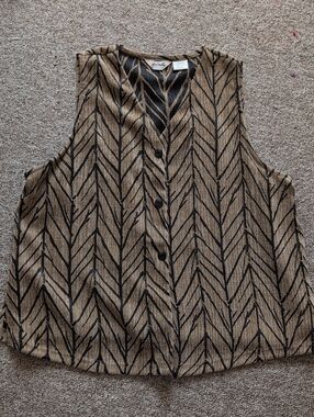 Bamboo Print Tan Patterned Sleeveless Button Down Vest